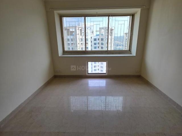 3 BHK Apartment in Kandivali East for rent Mumbai. The reference number is 19283404
