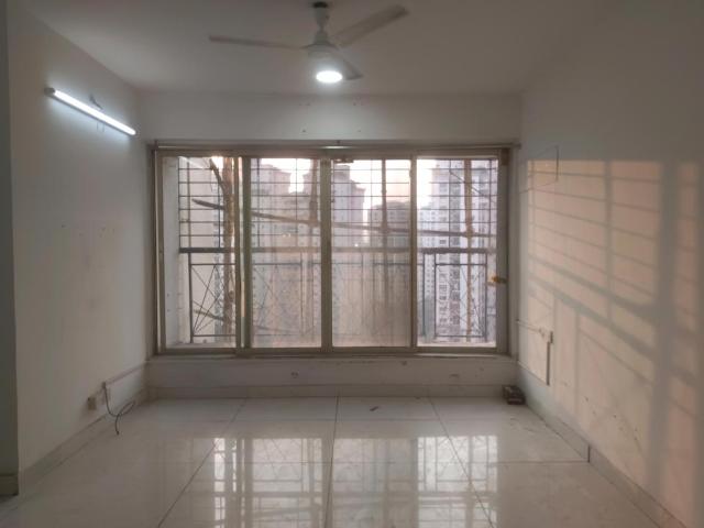 3 BHK Apartment in Kandivali East for rent Mumbai. The reference number is 19508108