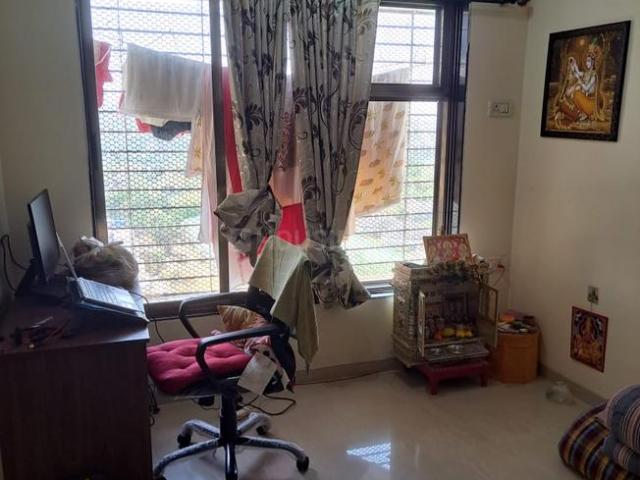3 BHK Apartment in Kandivali East for rent Mumbai. The reference number is 19828380