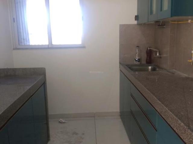 3 BHK Apartment in Kandivali East for rent Mumbai. The reference number is 20014820