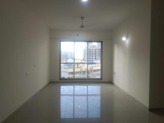 3 BHK Apartment in Kandivali East for rent Mumbai. The reference number is 20014871