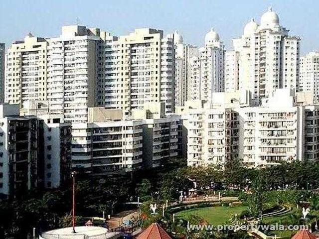 3 BHK Apartment in Kandivali East for rent Mumbai. The reference number is 20605481