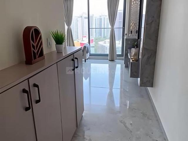 3 BHK Apartment in Kandivali East for rent Mumbai. The reference number is 20727135