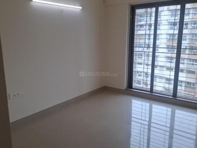 3 BHK Apartment in Kandivali East for rent Mumbai. The reference number is 20811570