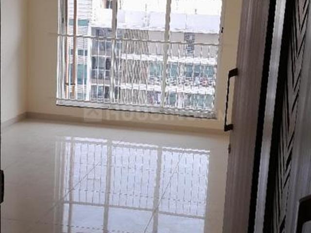 3 BHK Apartment in Kandivali East for resale Mumbai. The reference number is 16300541