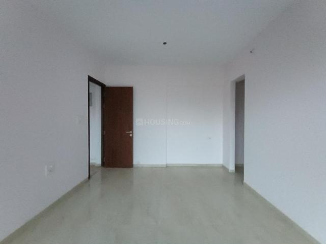 3 BHK Apartment in Kandivali East for resale Mumbai. The reference number is 18140914