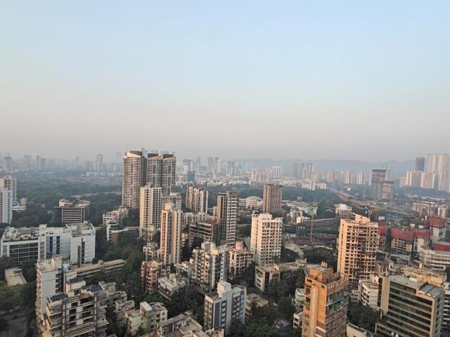 3 BHK Apartment in Kandivali East for resale Mumbai. The reference number is 19692070