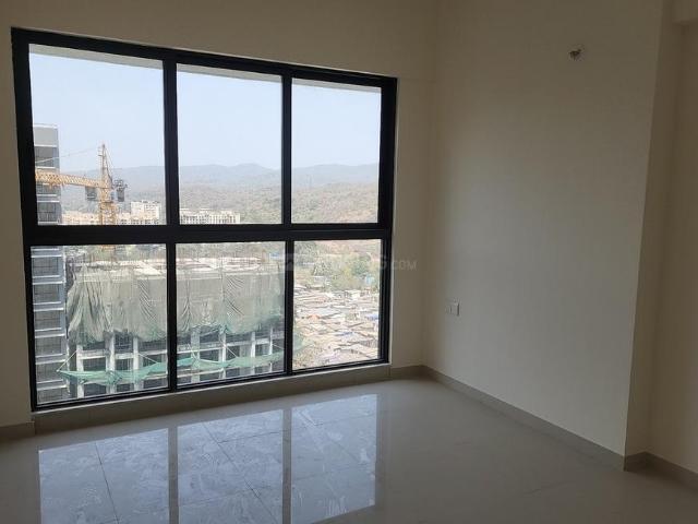 3 BHK Apartment in Kandivali East for resale Mumbai. The reference number is 19816195