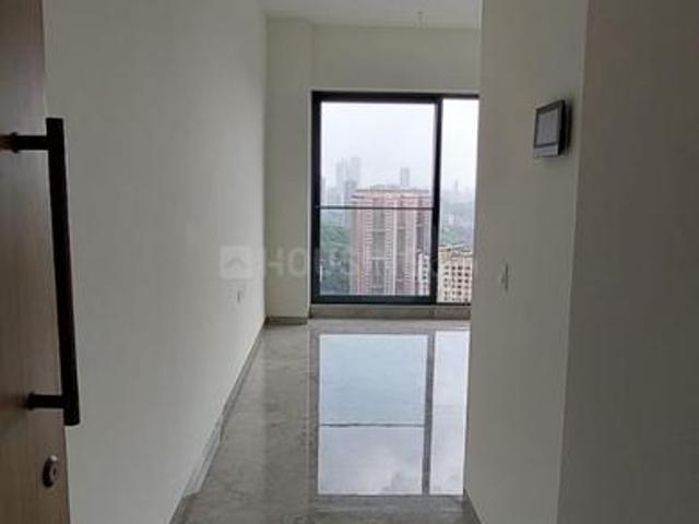 3 BHK Apartment in Kandivali East for resale Mumbai. The reference number is 19827573