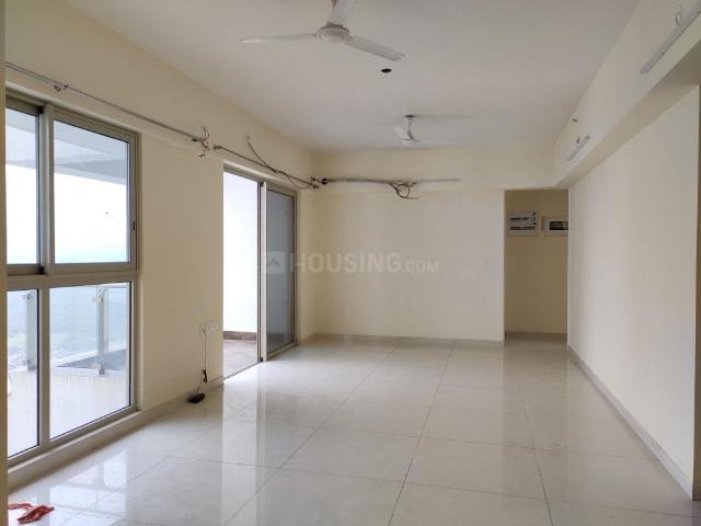 3 BHK Apartment in Kandivali East for resale Mumbai. The reference number is 19962893