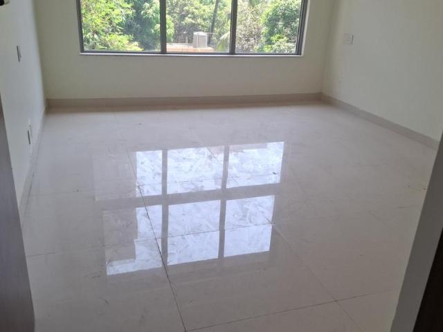 3 BHK Apartment in Kandivali East for resale Mumbai. The reference number is 19993224
