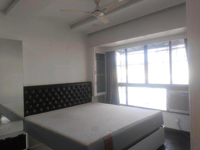 3 BHK Apartment in Kandivali East for resale Mumbai. The reference number is 20561354