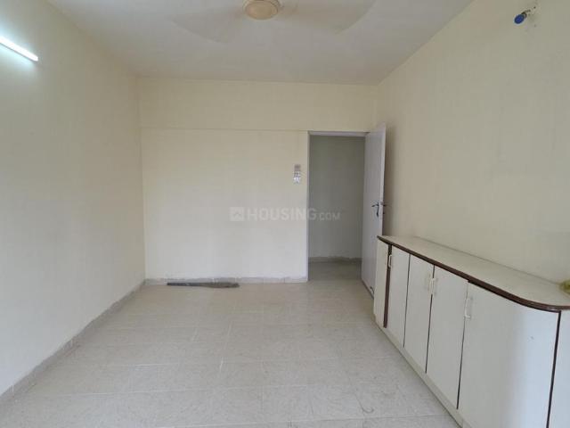 3 BHK Apartment in Kandivali East for resale Mumbai. The reference number is 20717882