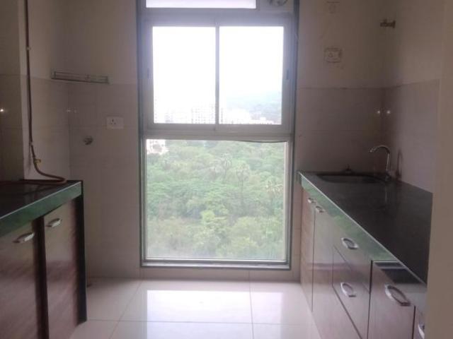 3 BHK Apartment in Kandivali East for resale Mumbai. The reference number is 20718478