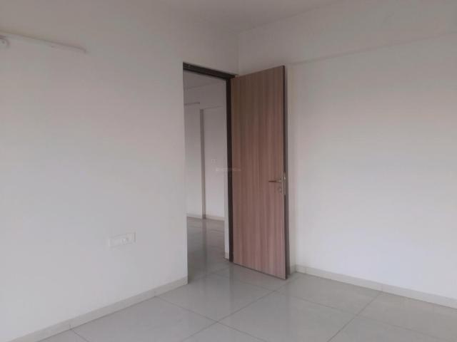 3 BHK Apartment in Kandivali East for resale Mumbai. The reference number is 20114137