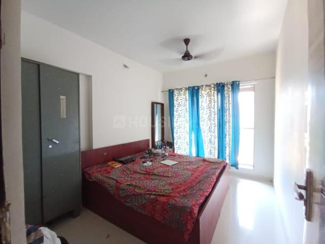 3 BHK Apartment in Kandivali West for rent Mumbai. The reference number is 19210472