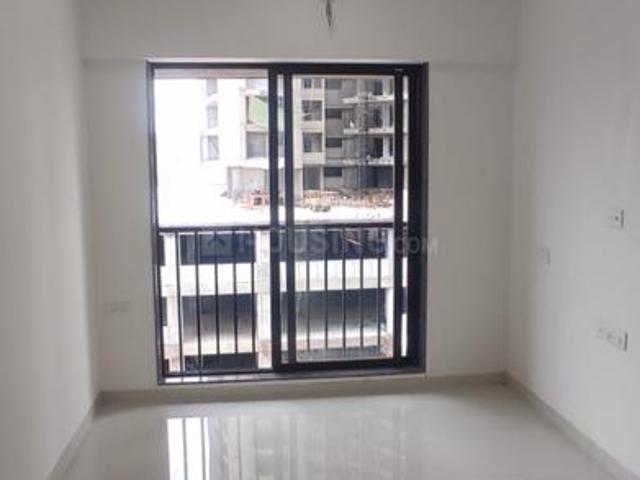 3 BHK Apartment in Kandivali West for rent Mumbai. The reference number is 19607721