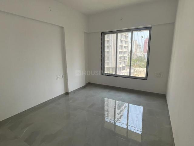 3 BHK Apartment in Kandivali West for resale Mumbai. The reference number is 19817803