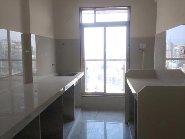3 BHK Apartment in Kandivali West for resale Mumbai. The reference number is 19268909