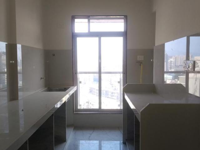 3 BHK Apartment in Kandivali West for resale Mumbai. The reference number is 19272425
