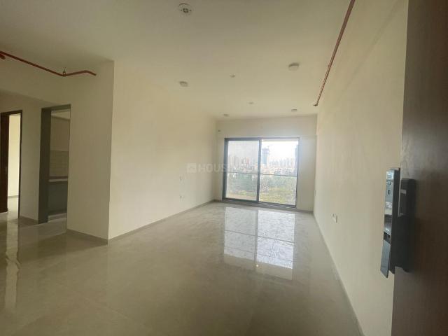 3 BHK Apartment in Kandivali West for resale Mumbai. The reference number is 19319213