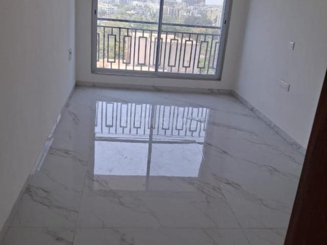 3 BHK Apartment in Kandivali West for resale Mumbai. The reference number is 20943888