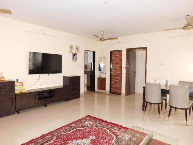 3 BHK Apartment in Kandivali West for resale Mumbai. The reference number is 20944625