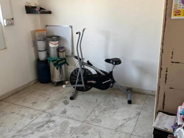 3 BHK Apartment in Kankaria for resale Ahmedabad. The reference number is 20329028