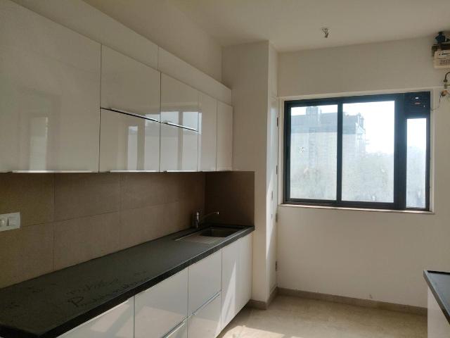 3 BHK Apartment in Kanjurmarg West for rent Mumbai. The reference number is 19110086