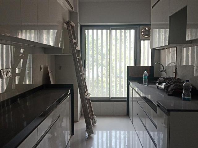 3 BHK Apartment in Kanjurmarg East for resale Mumbai. The reference number is 16854140