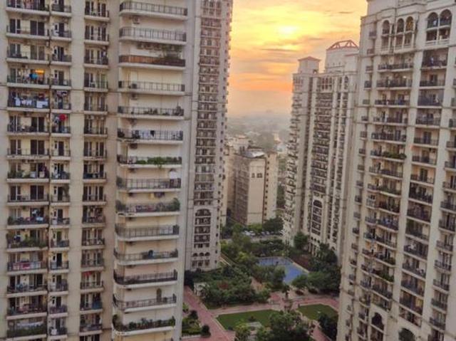 3 BHK Apartment in Karampura for rent New Delhi. The reference number is 20131395