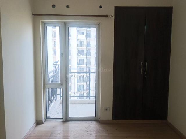 3 BHK Apartment in Karampura for rent New Delhi. The reference number is 20221190