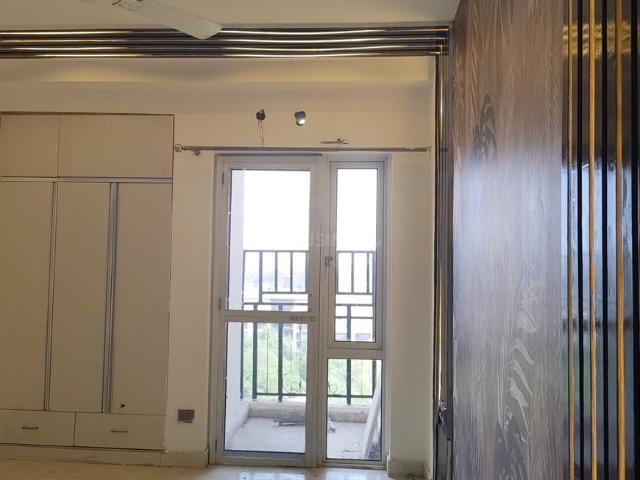 3 BHK Apartment in Karampura for rent New Delhi. The reference number is 20427879