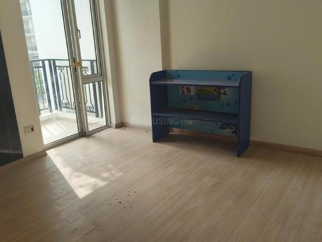 3 BHK Apartment in Karampura for rent New Delhi. The reference number is 20724175