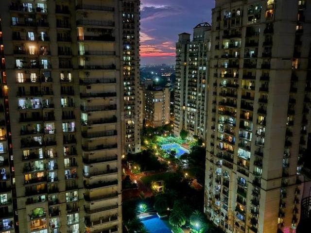 3 BHK Apartment in Karampura for resale New Delhi. The reference number is 20139114