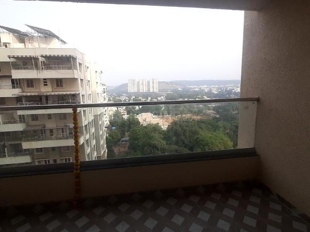 3 BHK Apartment in Karve Nagar for rent Pune. The reference number is 15940889