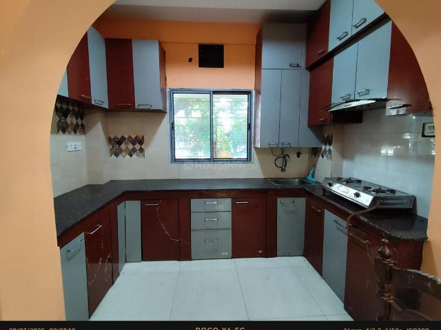 3 BHK Apartment in Kasba for rent Kolkata. The reference number is 20715153