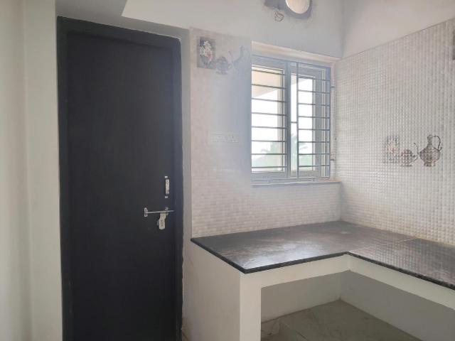 3 BHK Apartment in Keelkattalai for resale Chennai. The reference number is 18884322