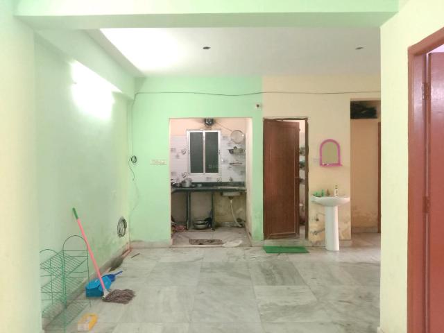 3 BHK Apartment in Keshtopur for rent Kolkata. The reference number is 20373789