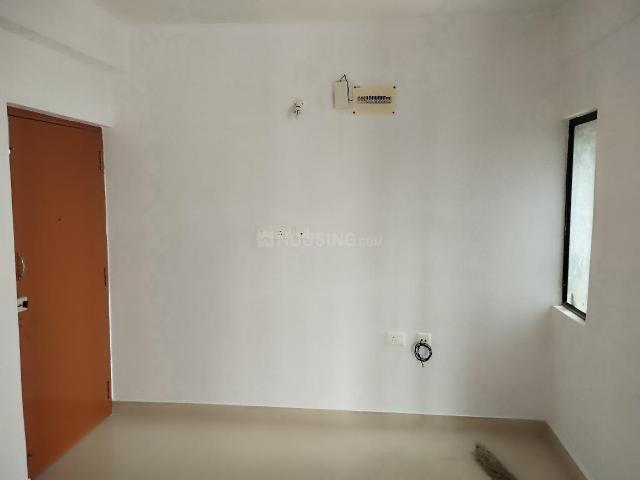 3 BHK Apartment in Keshtopur for resale Kolkata. The reference number is 18607589