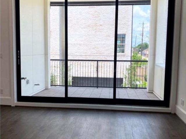 3 BHK Apartment in Khagaul Road for resale Patna. The reference number is 20359163