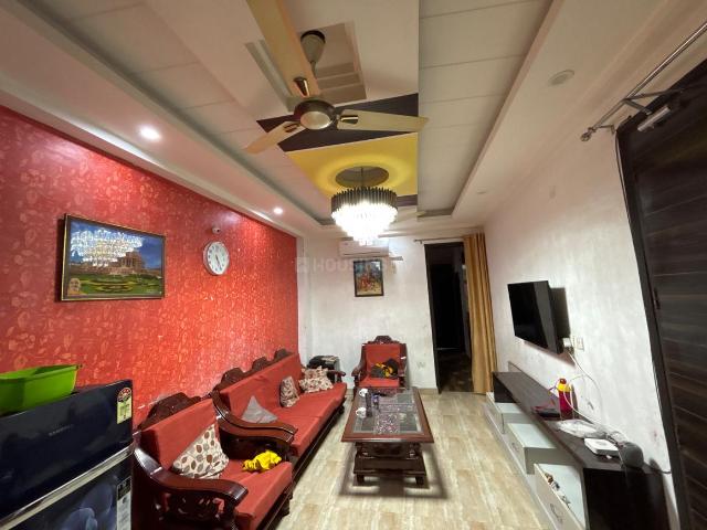 3 BHK Apartment in Khanpur for rent New Delhi. The reference number is 18149194