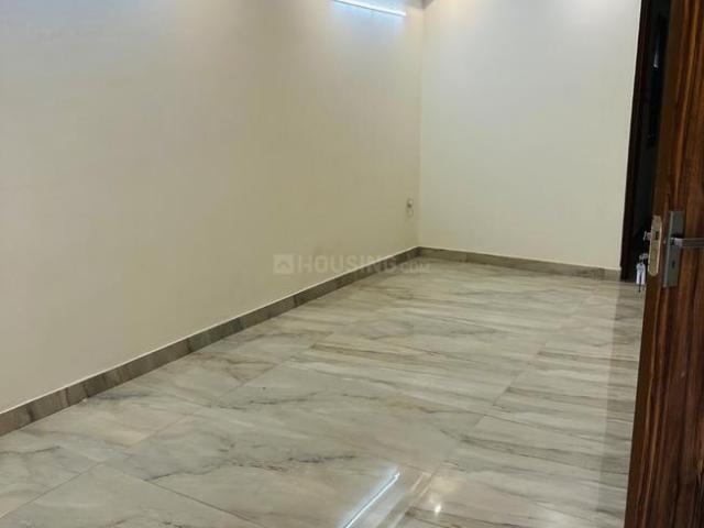 2 BHK Apartment in Sangam Vihar for resale New Delhi. The reference number is 19064756