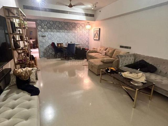3 BHK Apartment in Khar West for rent Mumbai. The reference number is 19313531