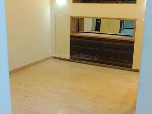 3 BHK Apartment in Khar West for rent Mumbai. The reference number is 20328340