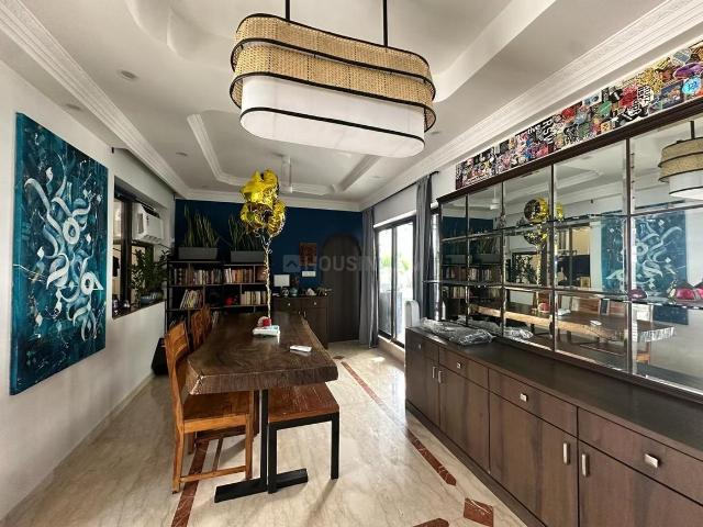 3 BHK Apartment in Khar West for rent Mumbai. The reference number is 20435962
