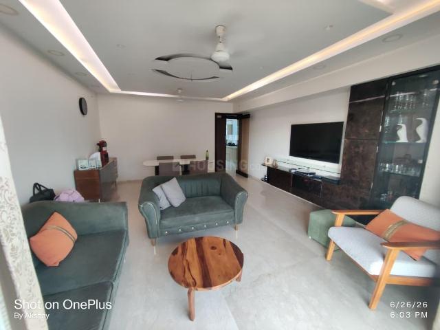 3 BHK Apartment in Khar West for rent Mumbai. The reference number is 20760378