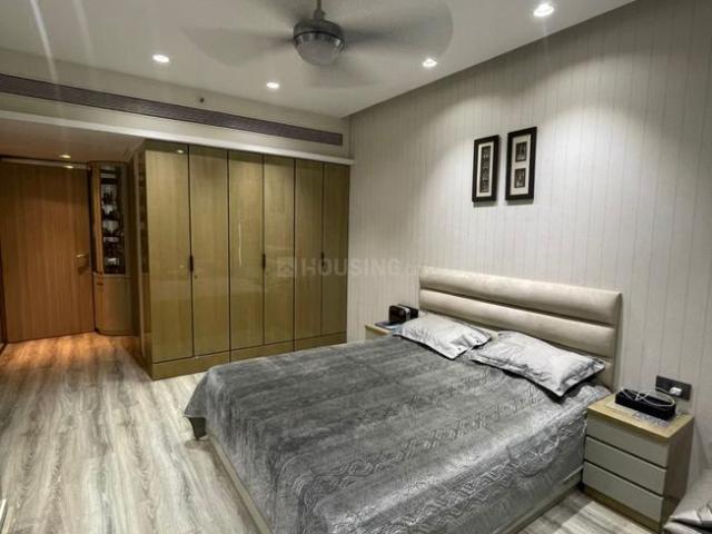3 BHK Apartment in Khar West for resale Mumbai. The reference number is 19378863