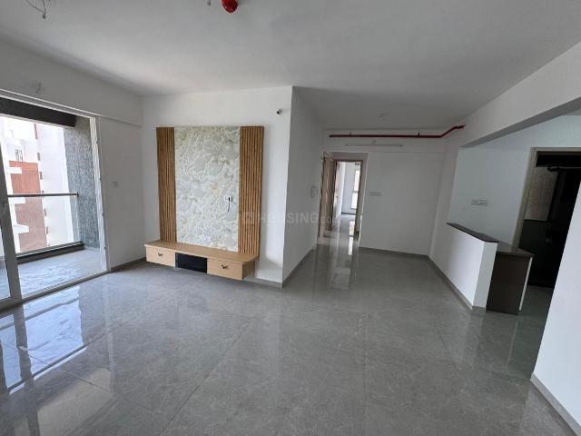 3 BHK Apartment in Kharadi for rent Pune. The reference number is 20718354