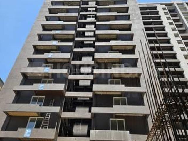 3 BHK Apartment in Kharadi for resale Pune. The reference number is 20020548